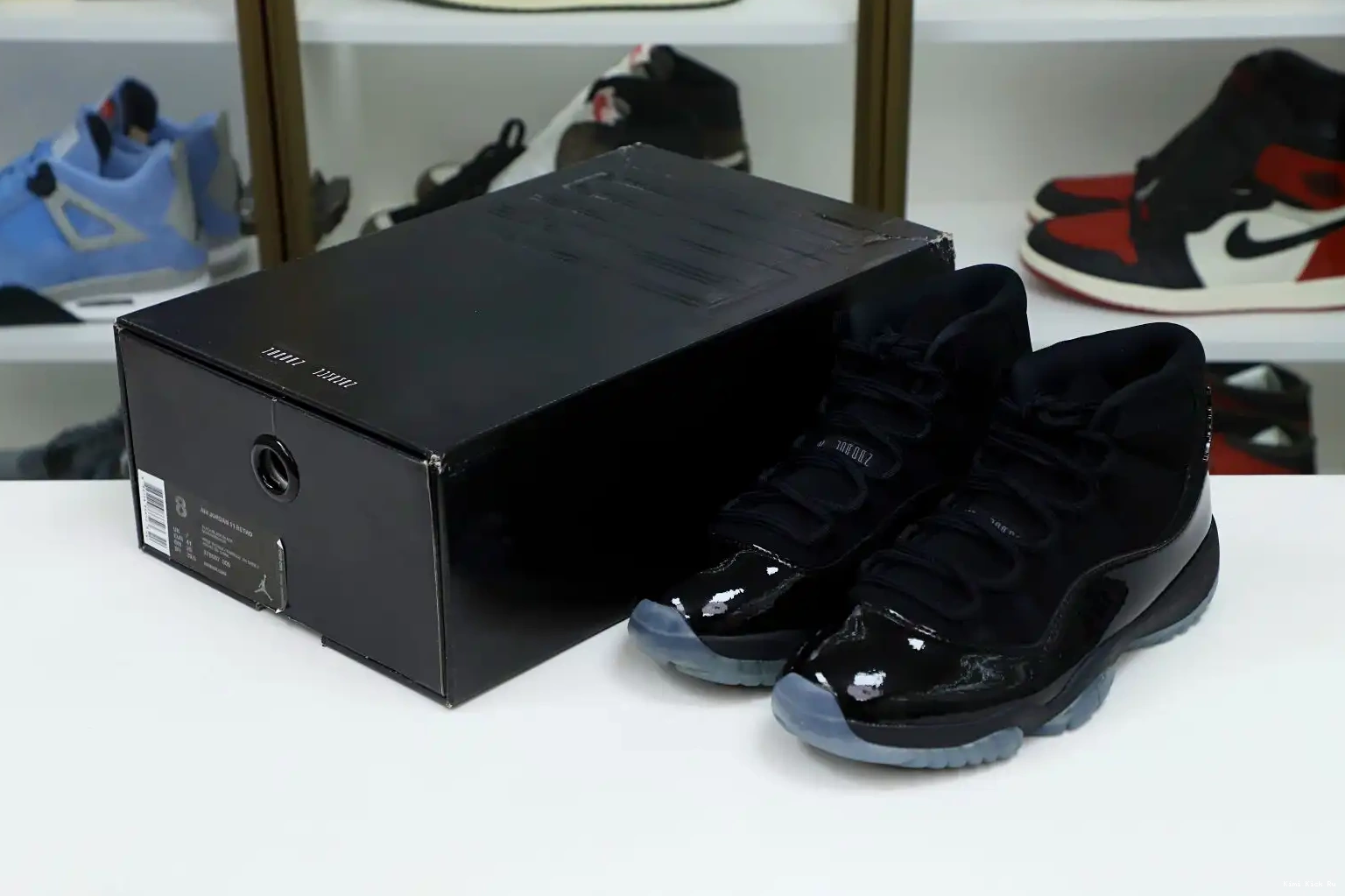 JORDAN RETRO GOWN' Kimikick AND AIR 'CAP 11 0524